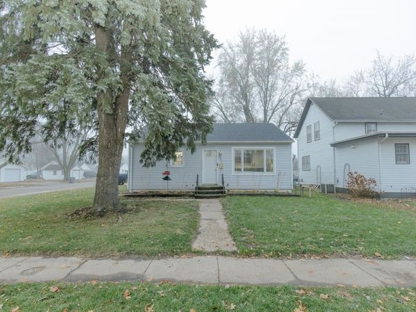 424 E 10th St, Spencer, IA 51301