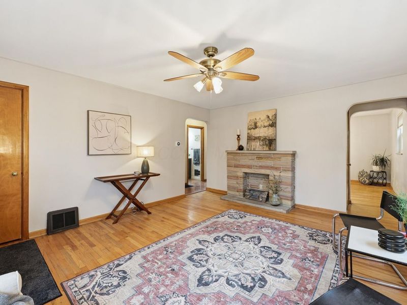 860 Palmer Road, Columbus, OH 43212 Photo 5