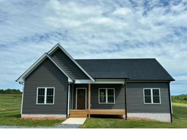 10510 Leesville RD, Lynch Station, VA 24571