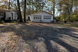 242 Bluebird Lane photo 4