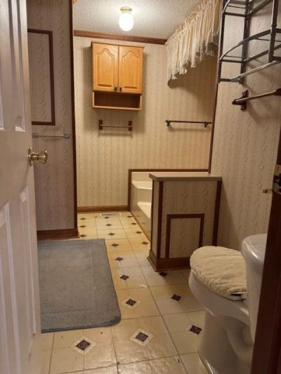 242 Bluebird Lane Photo 7