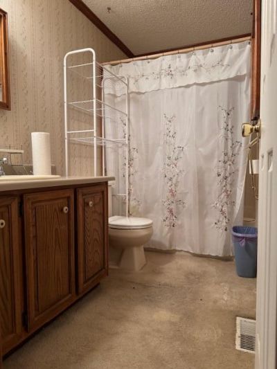 242 Bluebird Lane Photo 9