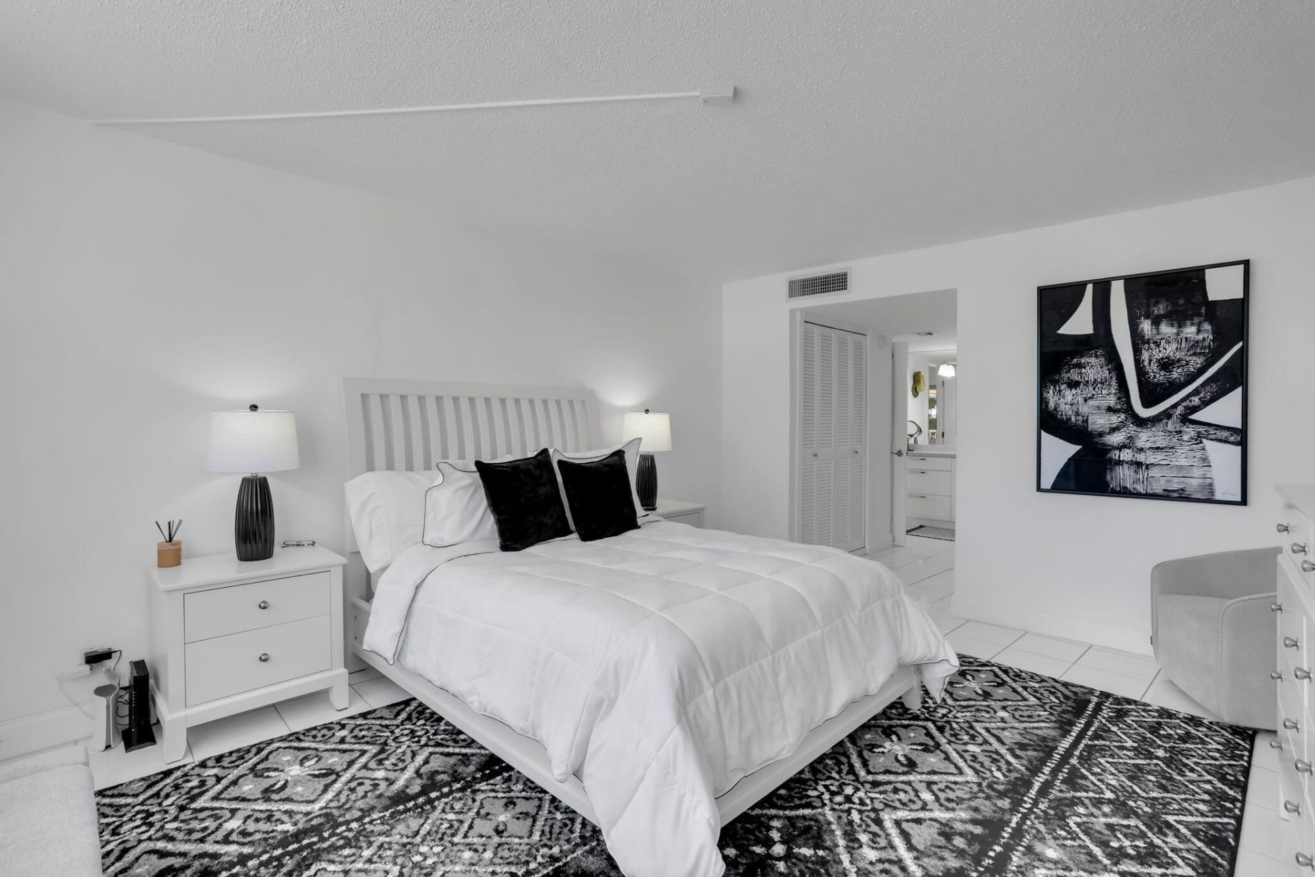 328 N Ocean Boulevard, Unit 104, Pompano Beach, FL 33062 Photo