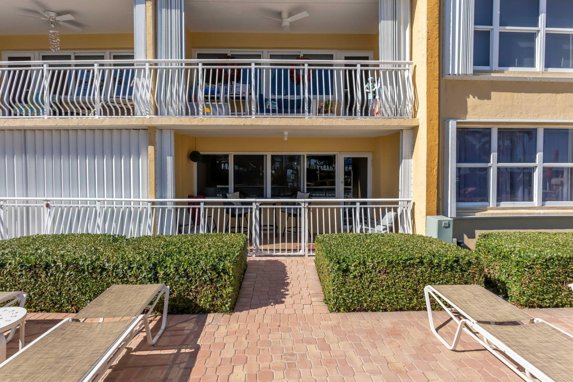 328 N Ocean Boulevard, Unit 104, Pompano Beach, FL 33062 Photo