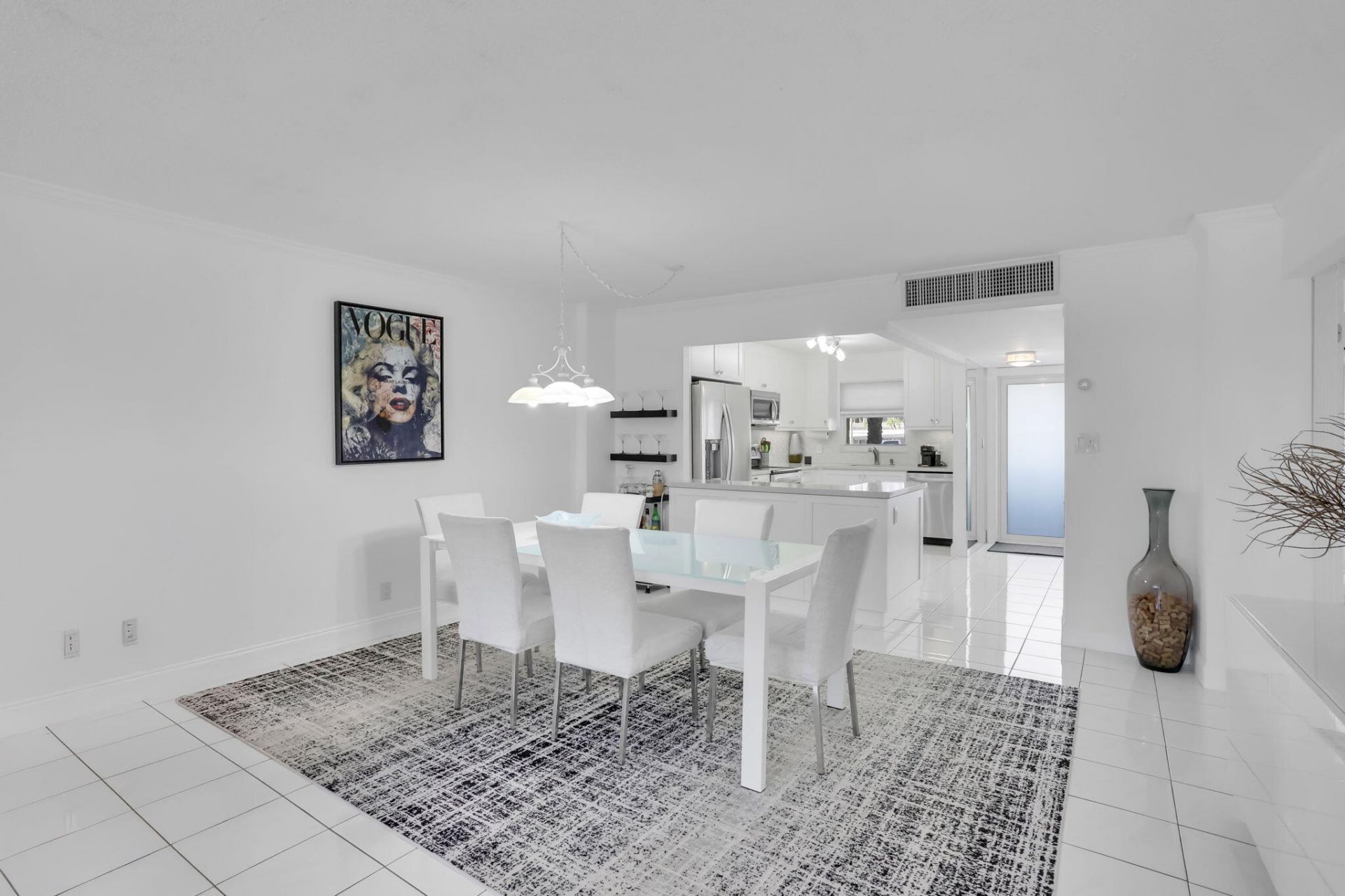 328 N Ocean Boulevard, Unit 104, Pompano Beach, FL 33062 Photo