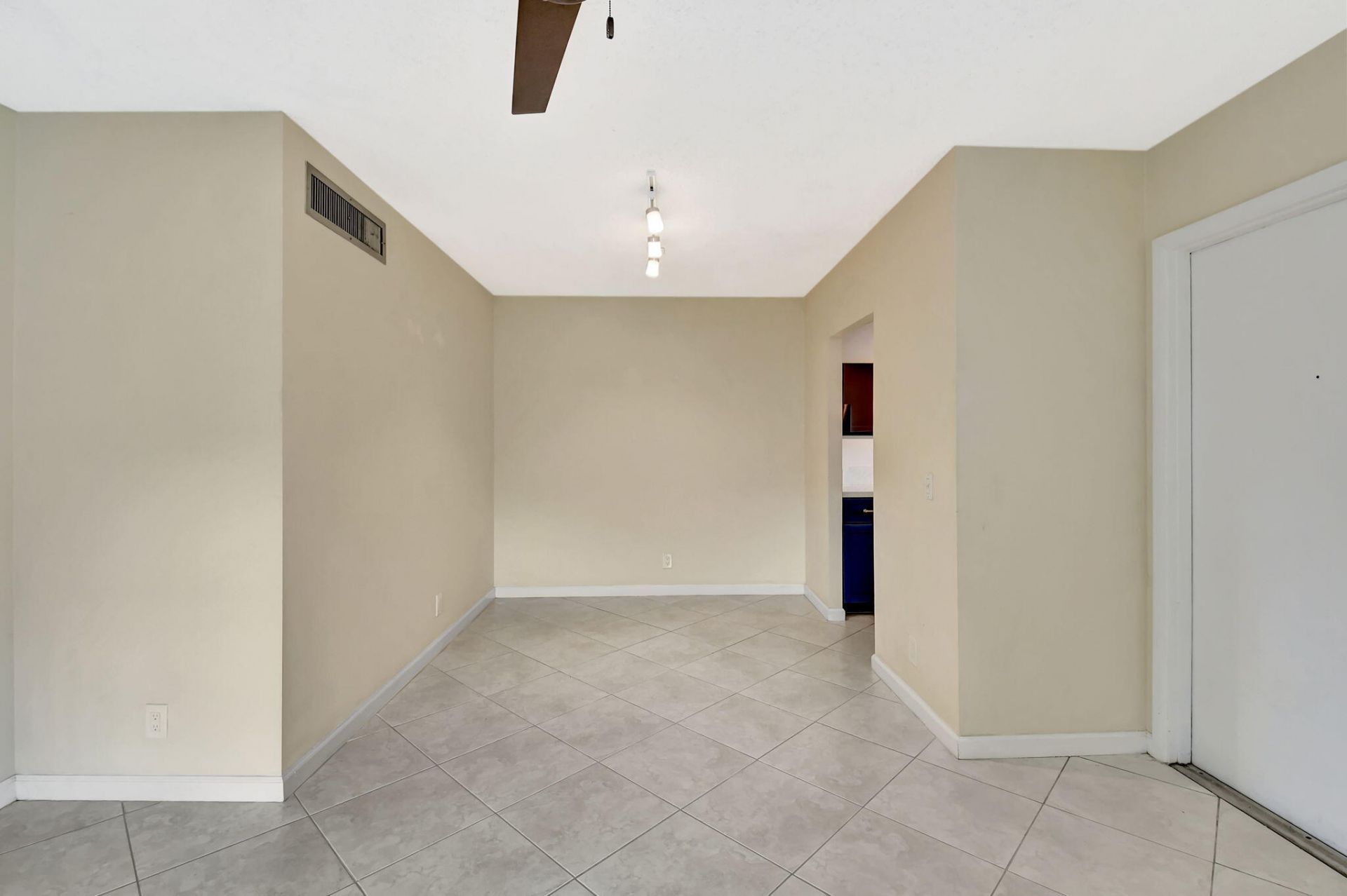 638 Snug Harbor Drive, Unit E11, Boynton Beach, FL 33435 Photo