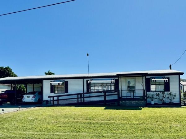 1924 SE 30th Street, Okeechobee, FL 34974