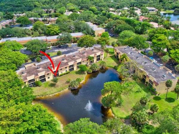 906 SW 9th Street Circle, Unit 204, Boca Raton, FL 33486