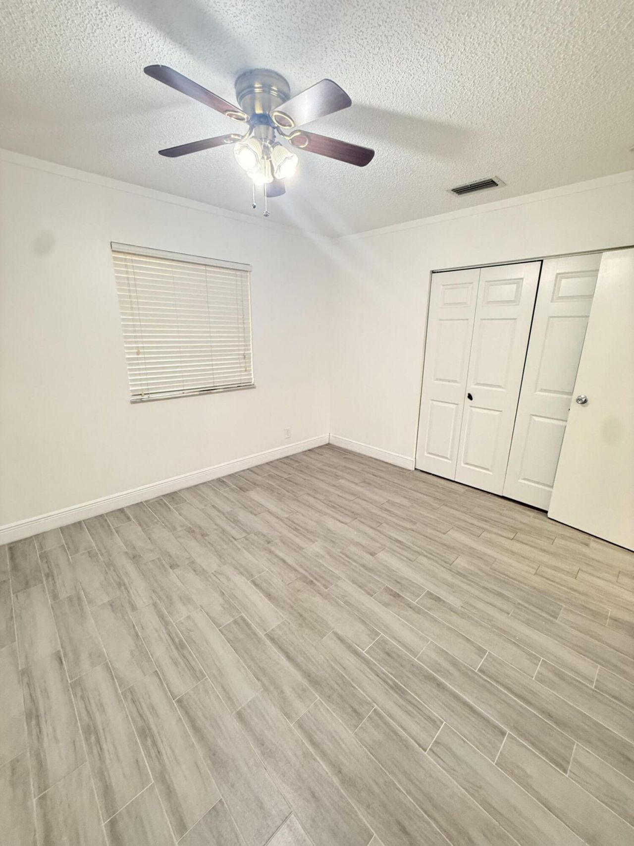 906 SW 9th Street Circle, Unit 204, Boca Raton, FL 33486 Photo