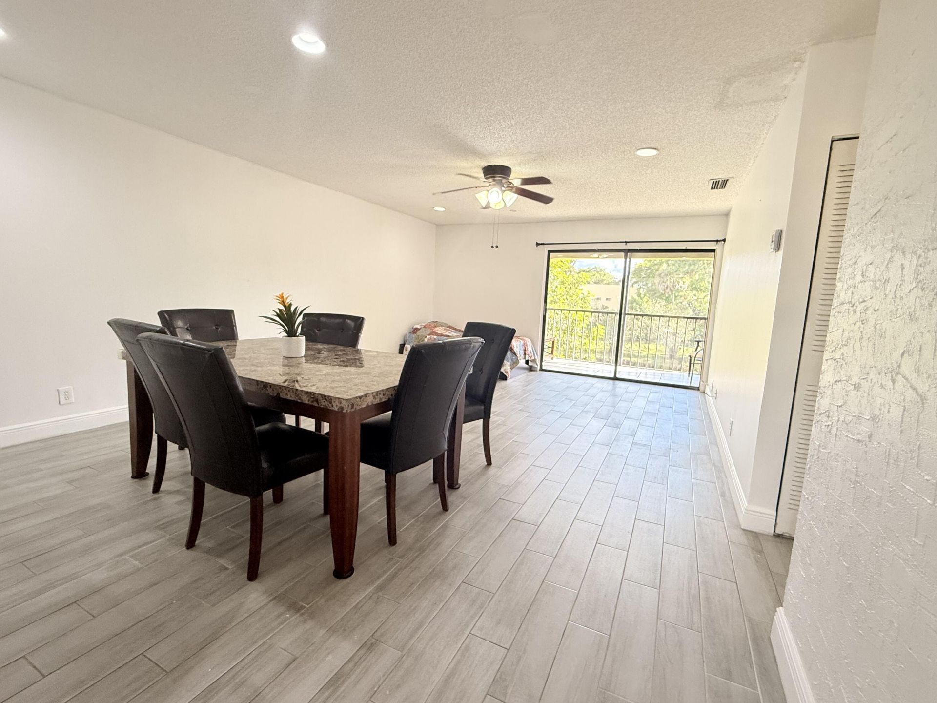 906 SW 9th Street Circle, Unit 204, Boca Raton, FL 33486 Photo