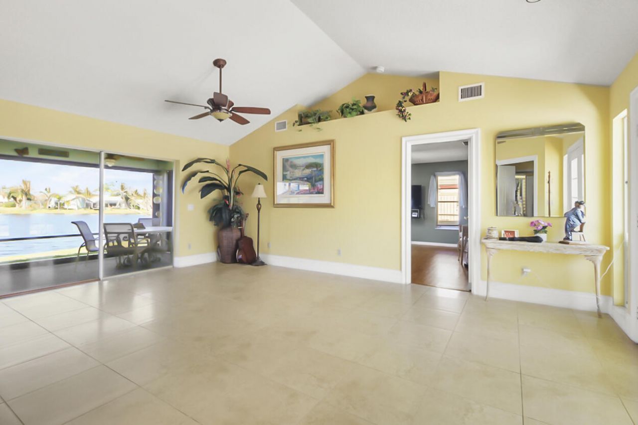 10691 SE Jupiter Narrows Drive, Hobe Sound, FL 33455 Photo