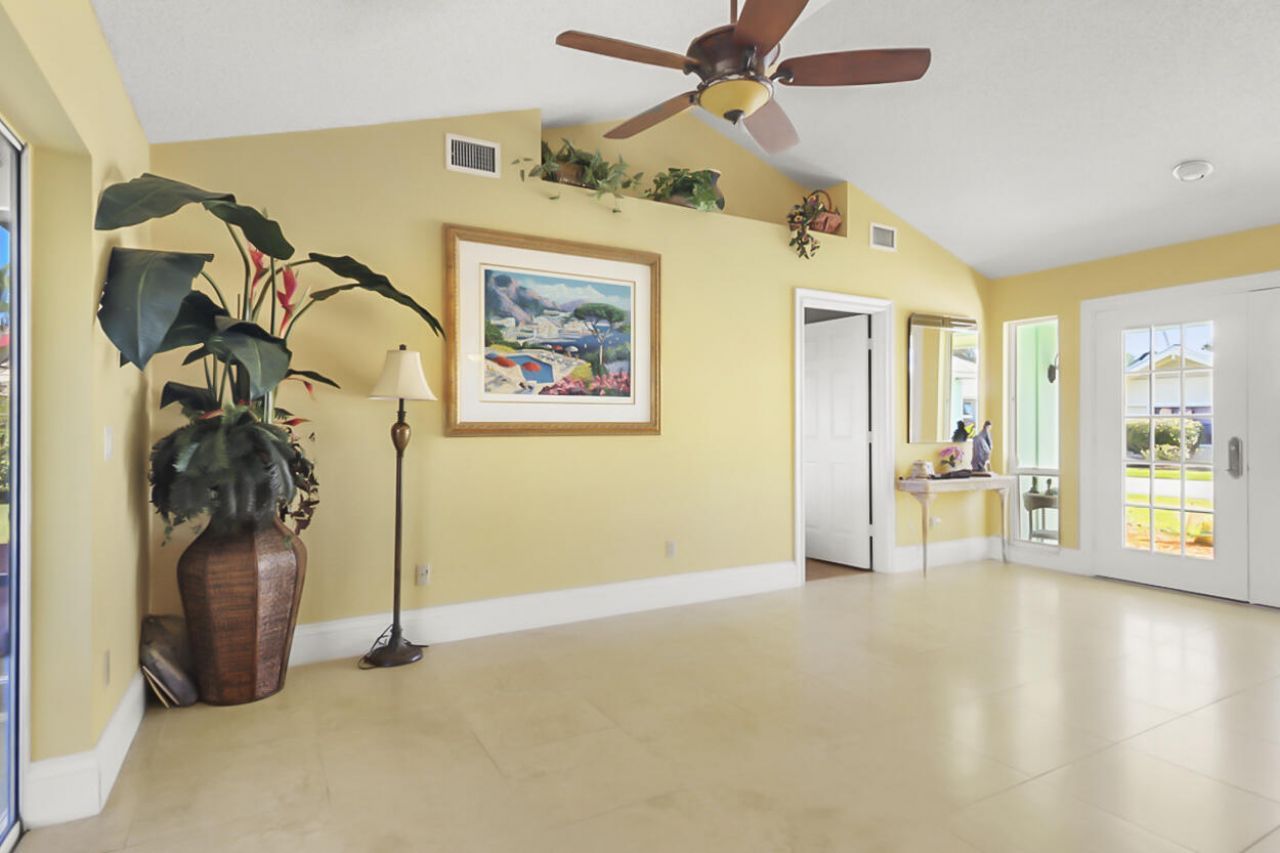 10691 SE Jupiter Narrows Drive, Hobe Sound, FL 33455 Photo