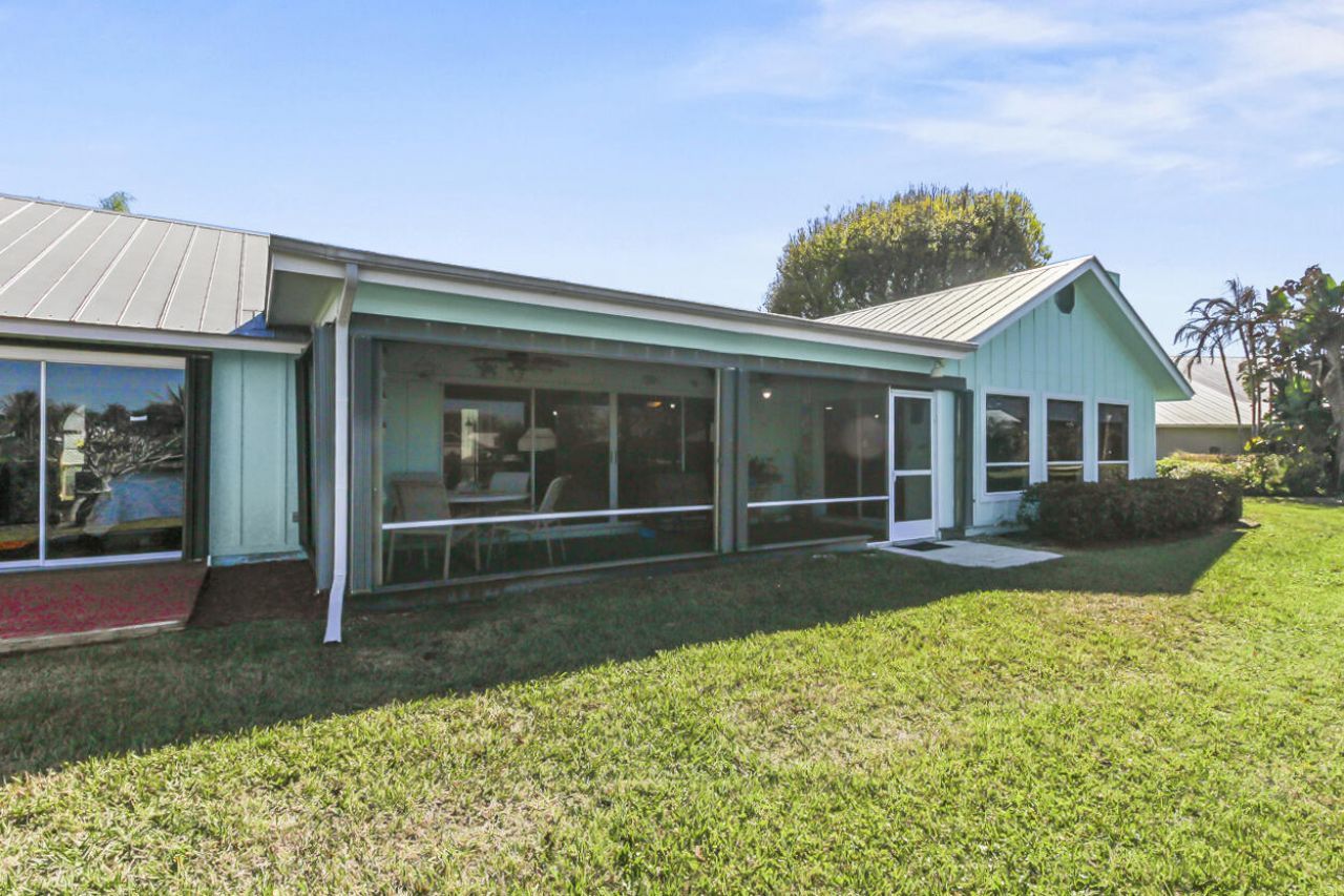 10691 SE Jupiter Narrows Drive, Hobe Sound, FL 33455 Photo