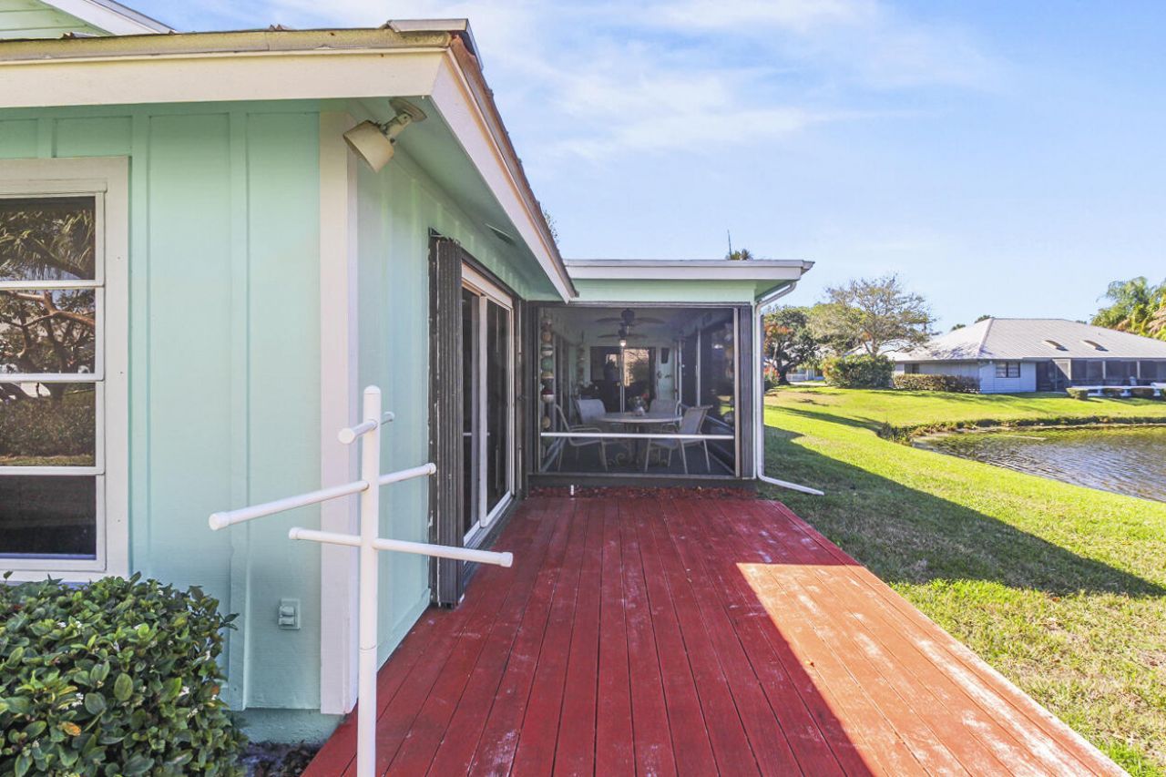 10691 SE Jupiter Narrows Drive, Hobe Sound, FL 33455 Photo