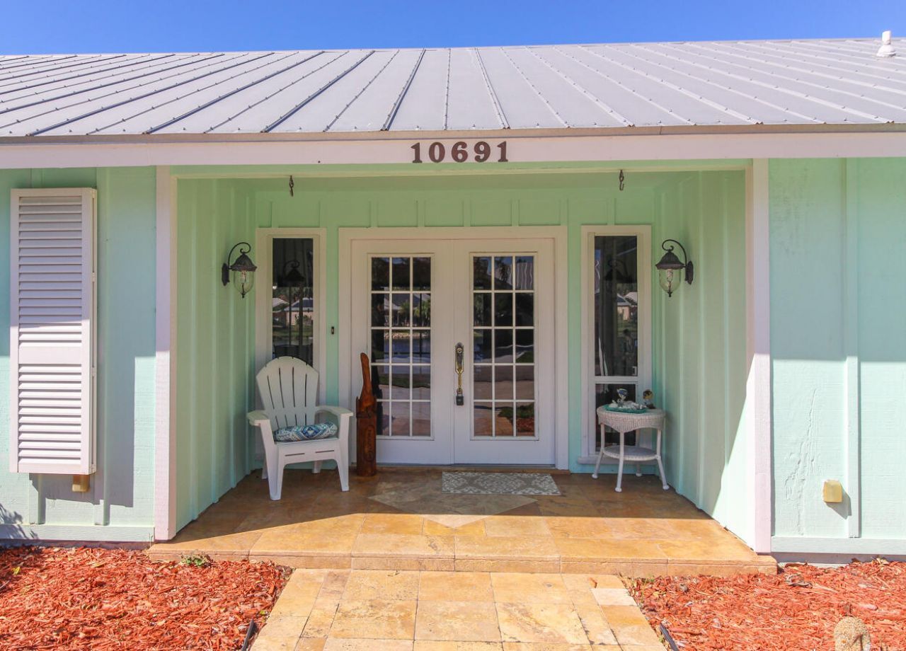 10691 SE Jupiter Narrows Drive, Hobe Sound, FL 33455 Photo