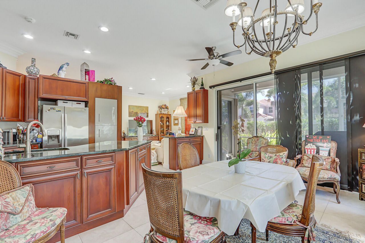 8241 Heritage Club Drive, West Palm Beach, FL 33412 Photo