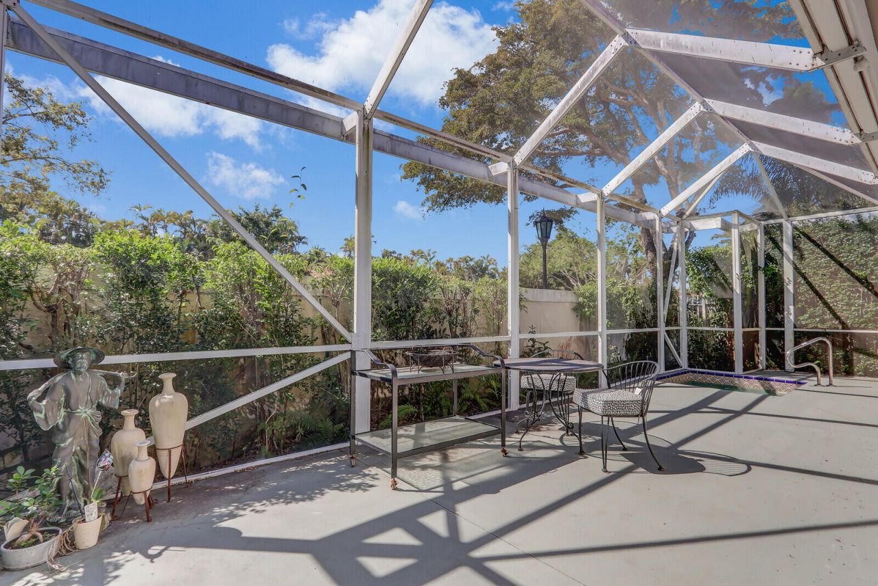 8241 Heritage Club Drive, West Palm Beach, FL 33412 Photo