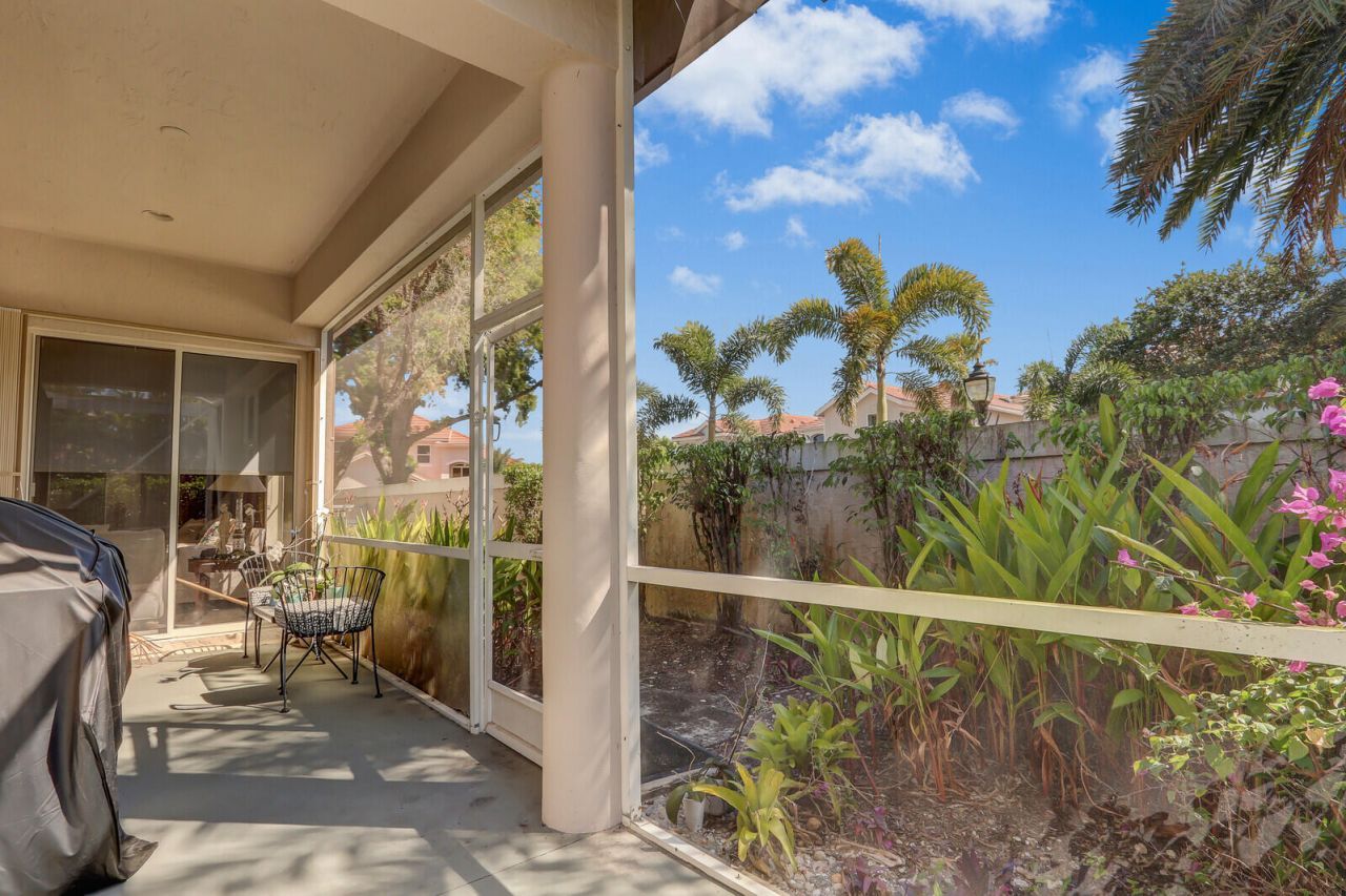 8241 Heritage Club Drive, West Palm Beach, FL 33412 Photo