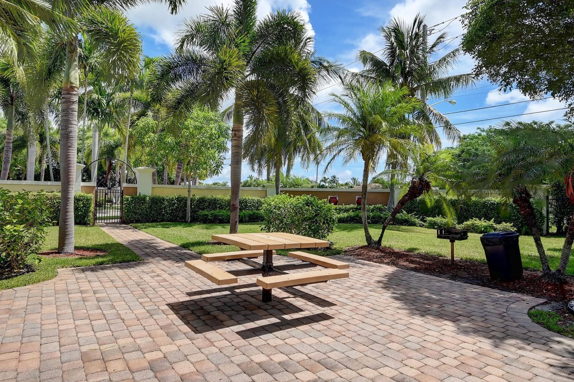 4102 Artesa Drive, Boynton Beach, FL 33436 Photo