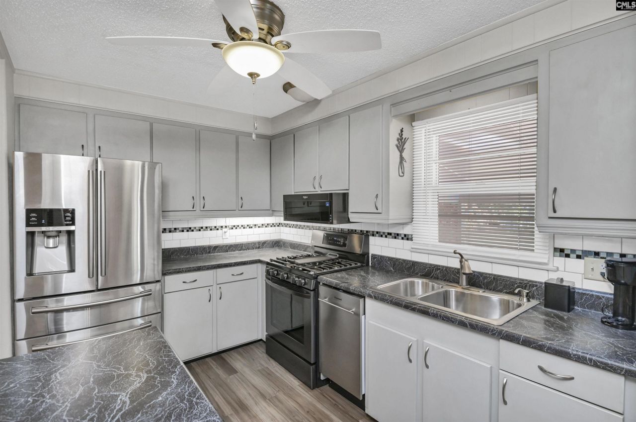 512 Kendall Drive Photo 33