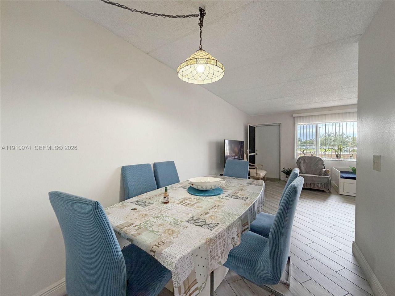 500 W Village Green Cir W, Unit 203, Palm Springs, FL 33461 Photo