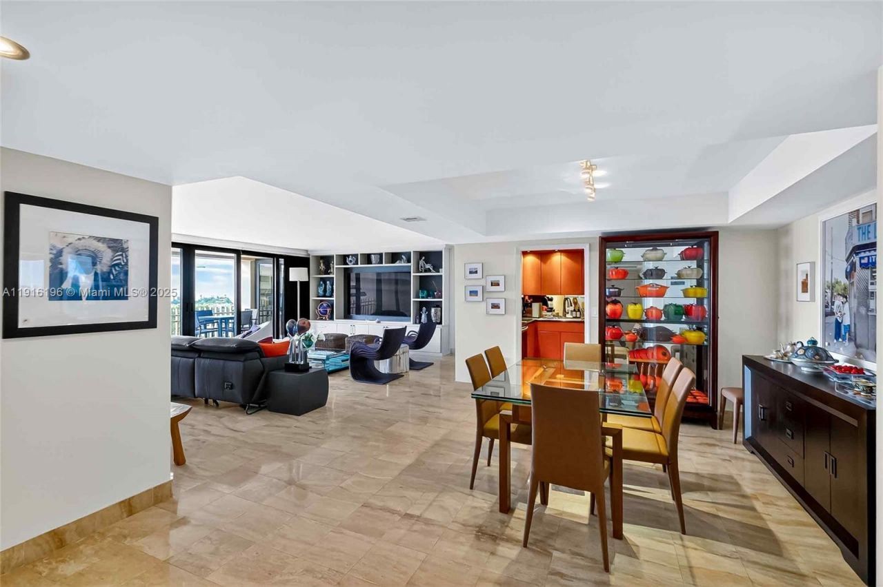 2 Grove Isle Dr, Unit B1804, Coconut Grove, FL 33133 Photo