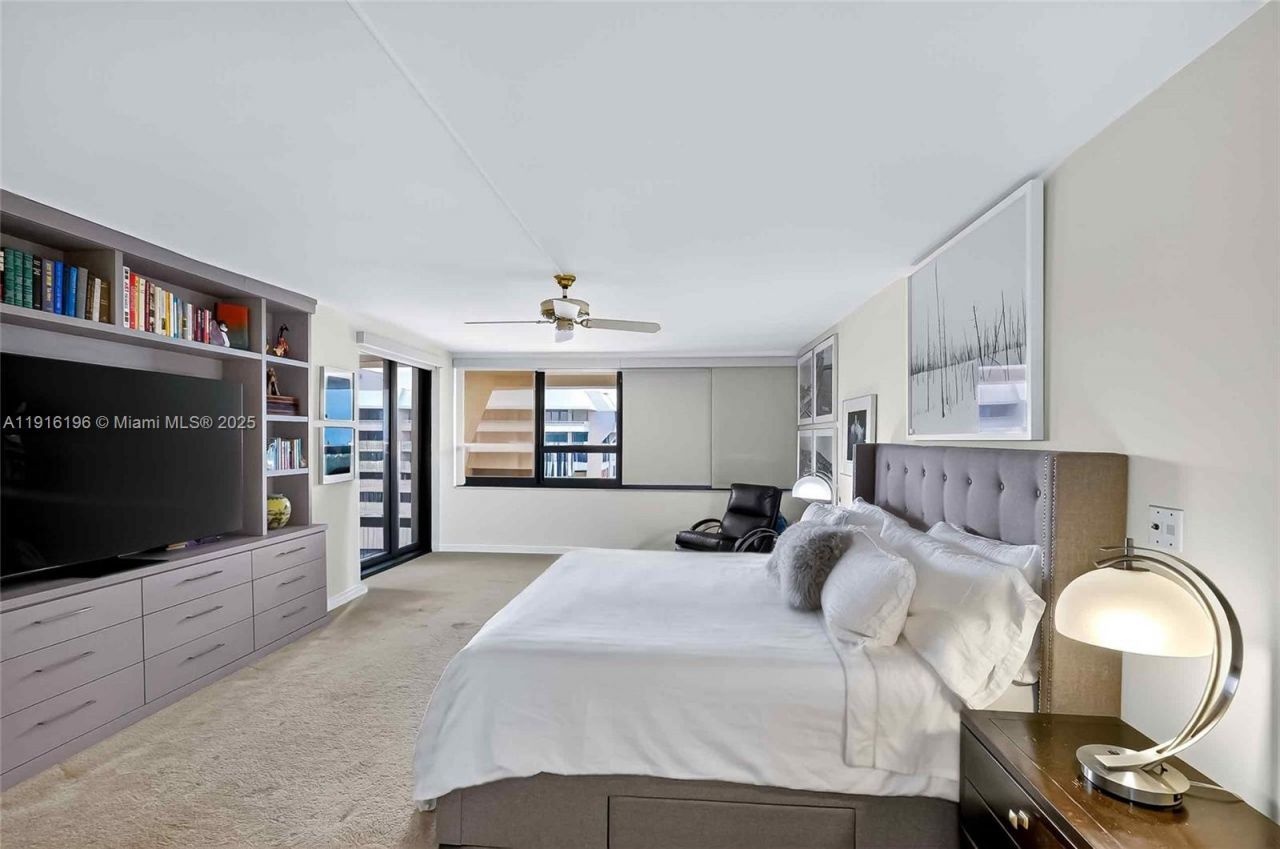 2 Grove Isle Dr, Unit B1804, Coconut Grove, FL 33133 Photo