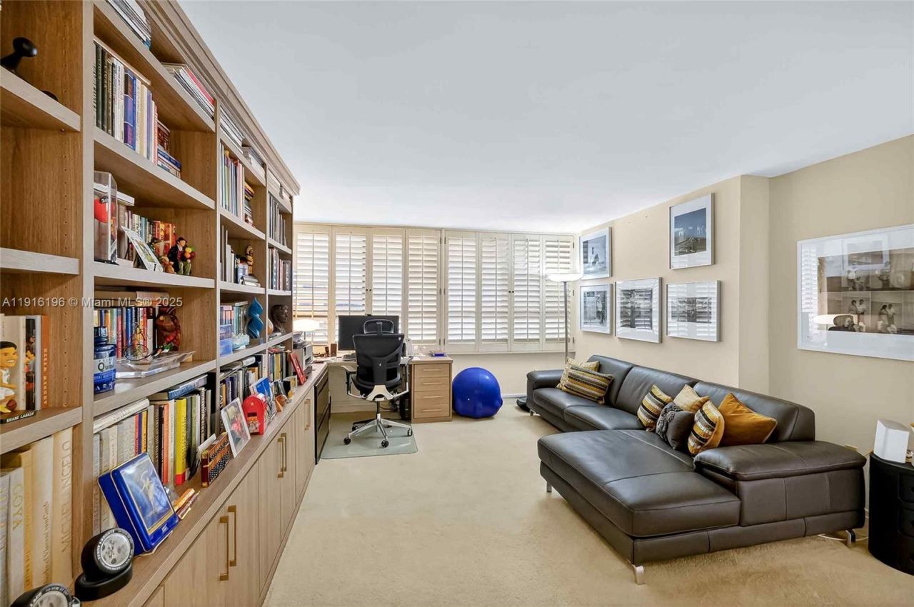 2 Grove Isle Dr, Unit B1804, Coconut Grove, FL 33133 Photo