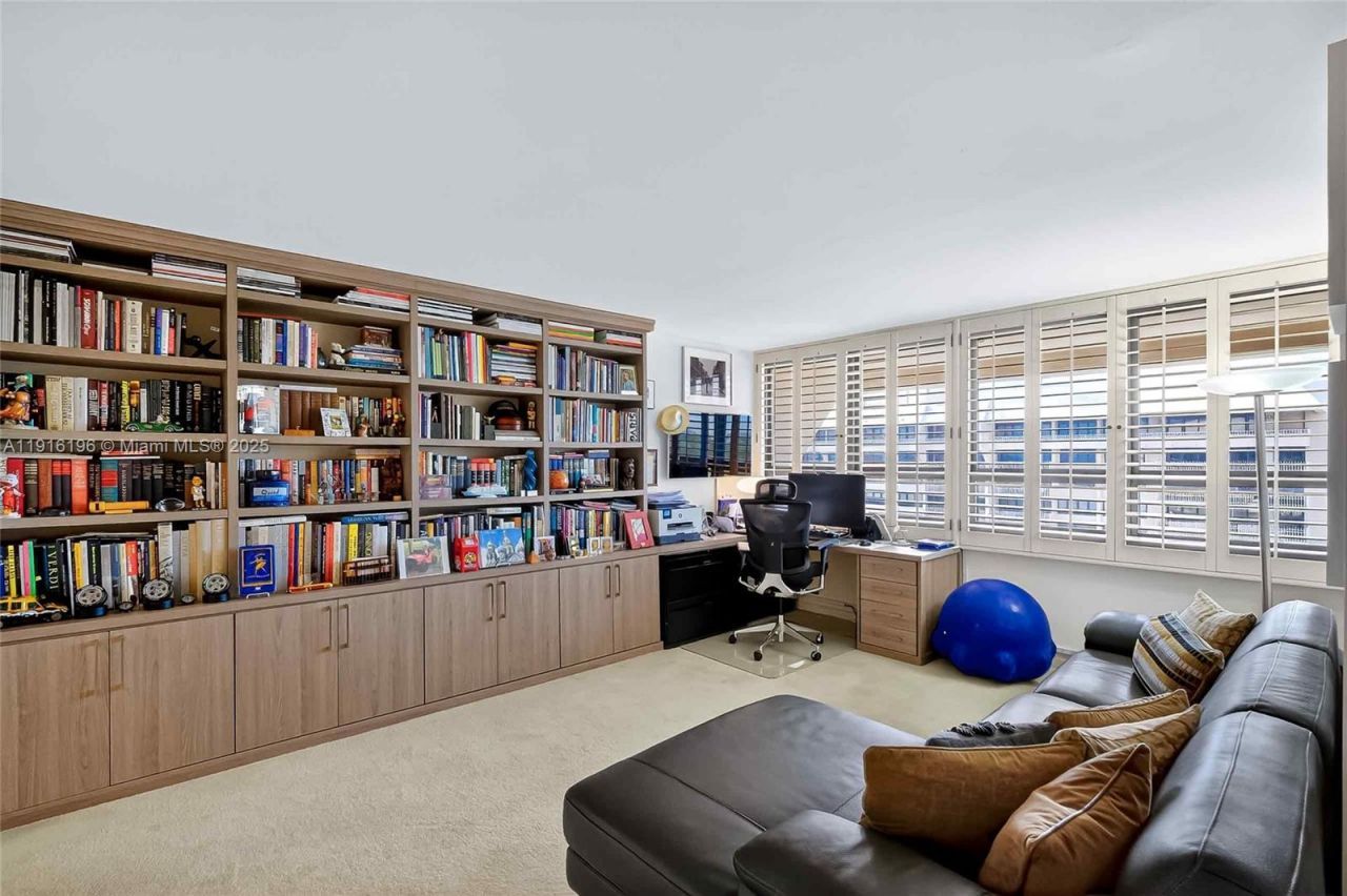 2 Grove Isle Dr, Unit B1804, Coconut Grove, FL 33133 Photo