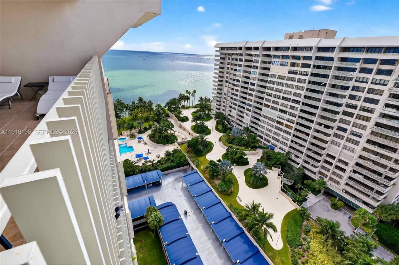 2 Grove Isle Dr, Unit B1804, Coconut Grove, FL 33133 Photo