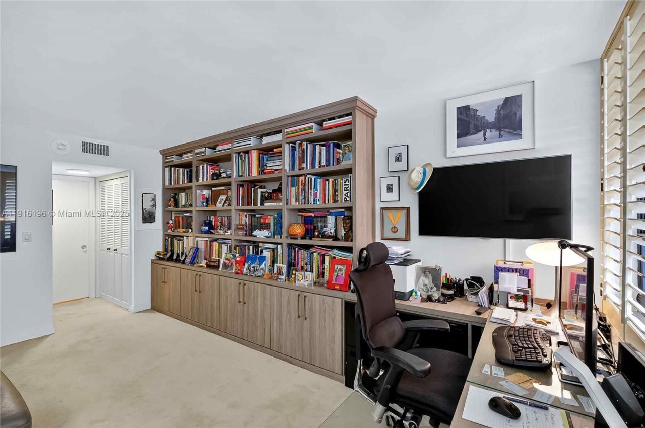 2 Grove Isle Dr, Unit B1804, Coconut Grove, FL 33133 Photo