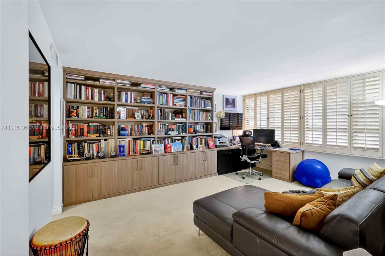 2 Grove Isle Dr, Unit B1804, Coconut Grove, FL 33133 Photo