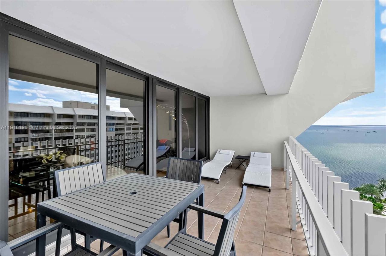 2 Grove Isle Dr, Unit B1804, Coconut Grove, FL 33133 Photo