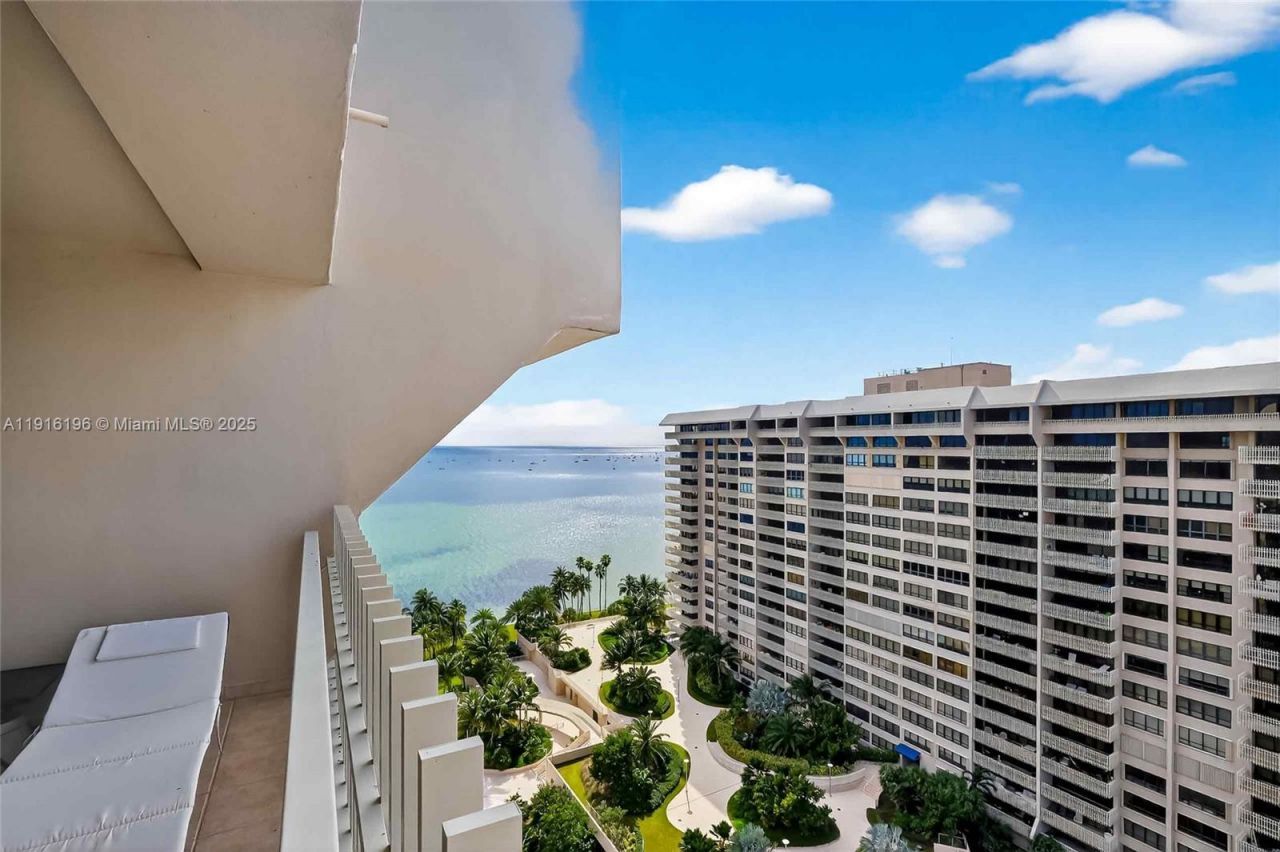 2 Grove Isle Dr, Unit B1804, Coconut Grove, FL 33133 Photo