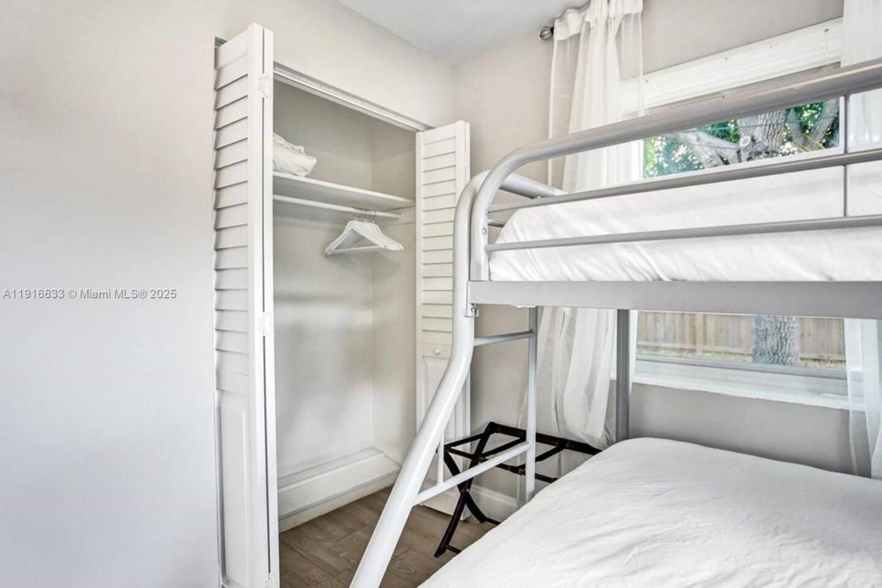 1573 NE 30th Ct, Pompano Beach, FL 33064 Photo