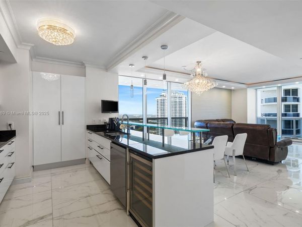 1830 S Ocean Dr, Unit 3708, Hallandale Beach, FL 33009