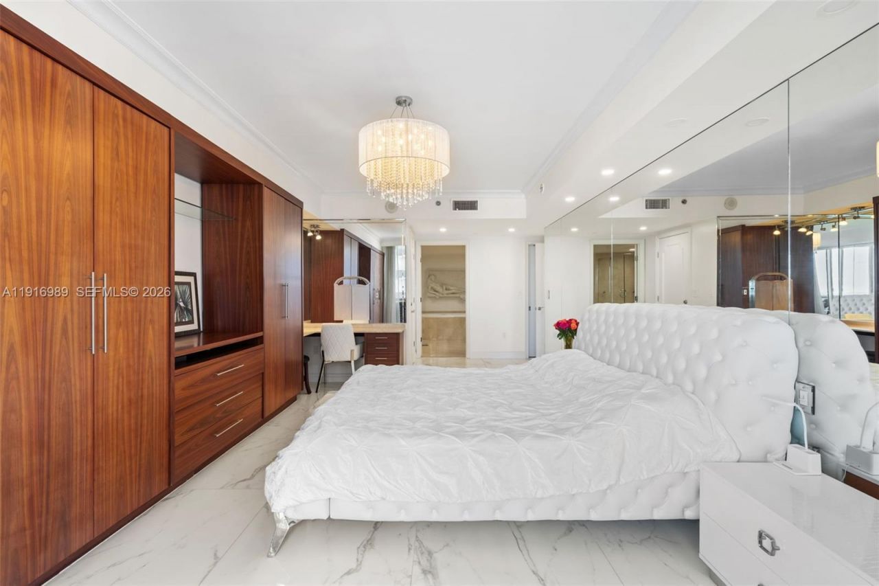 1830 S Ocean Dr, Unit 3708, Hallandale Beach, FL 33009 Photo