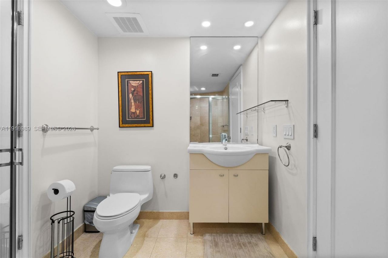 1830 S Ocean Dr, Unit 3708, Hallandale Beach, FL 33009 Photo