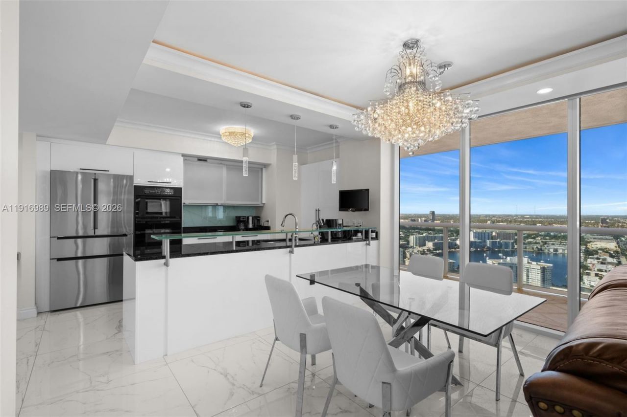 1830 S Ocean Dr, Unit 3708, Hallandale Beach, FL 33009 Photo