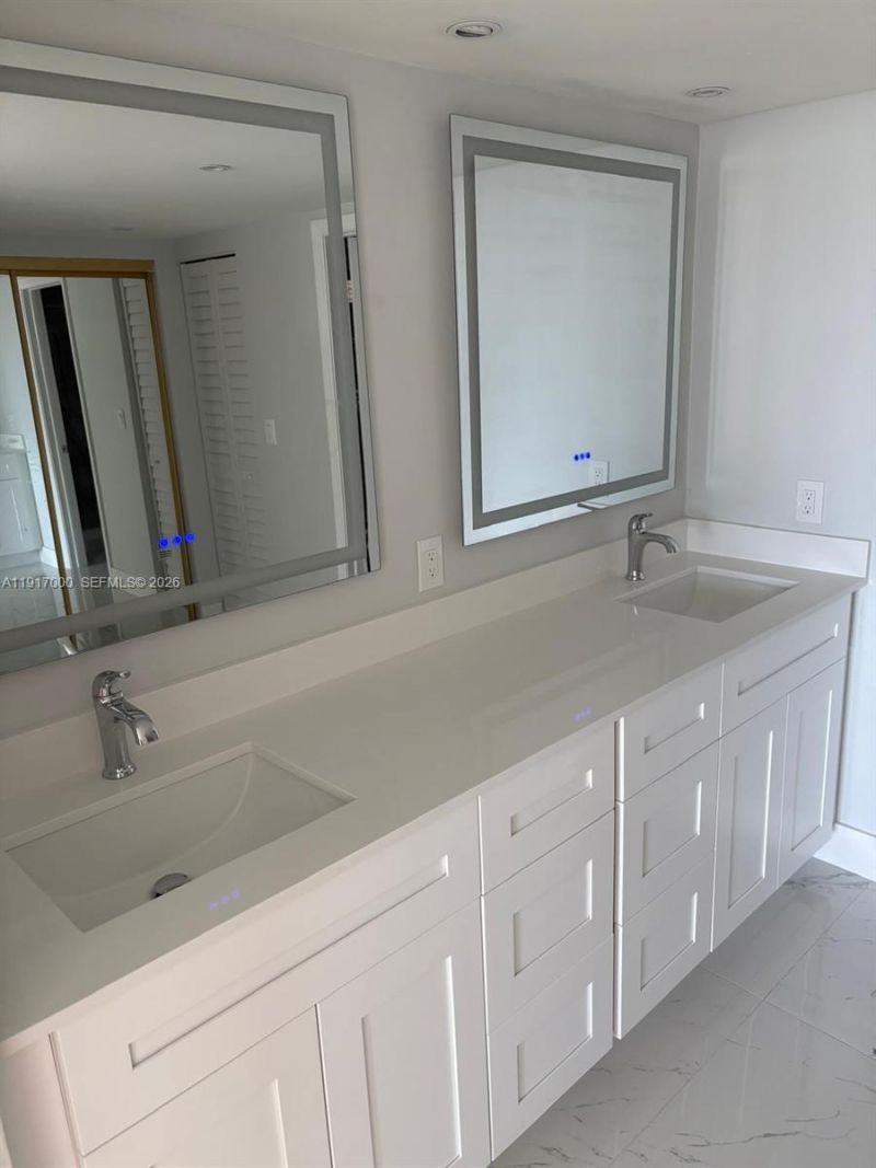 199 Ocean, Unit 1209, Key Biscayne, FL 33149 Photo