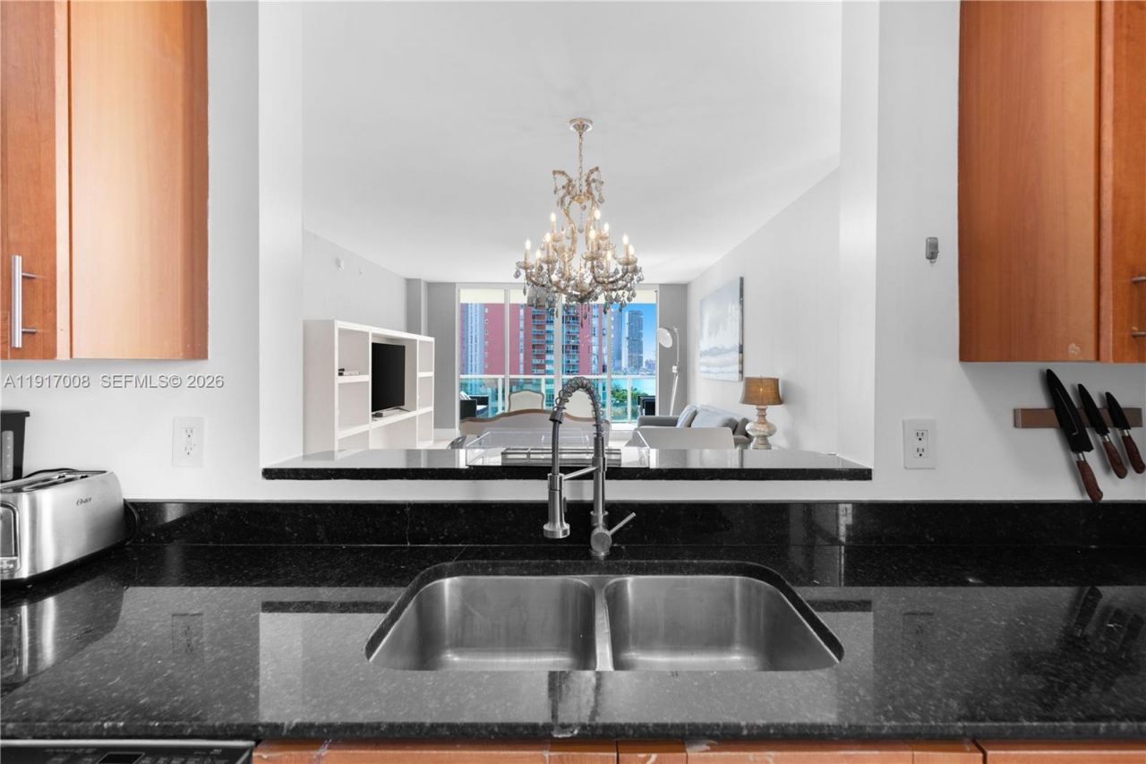 3340 NE 190th St, Unit 909, Aventura, FL 33180 Photo