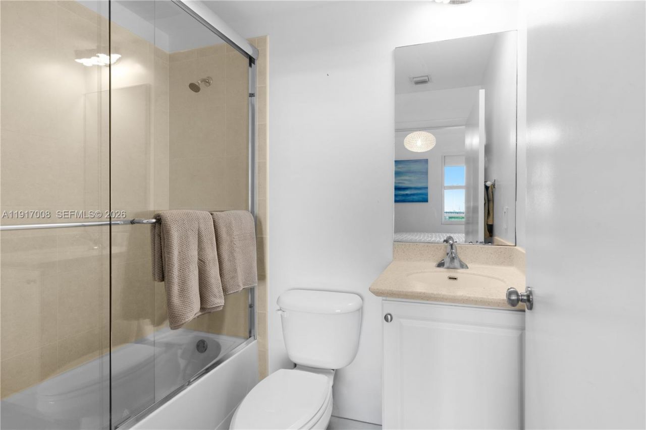 3340 NE 190th St, Unit 909, Aventura, FL 33180 Photo
