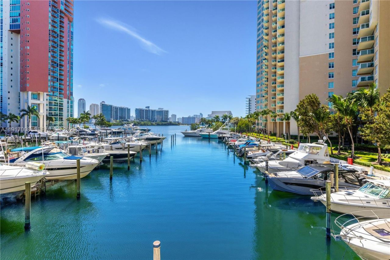 3340 NE 190th St, Unit 909, Aventura, FL 33180 Photo