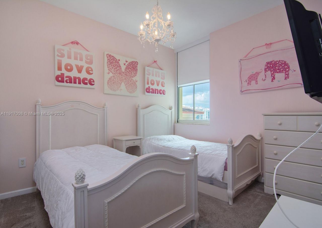 3340 NE 190th St, Unit 909, Aventura, FL 33180 Photo