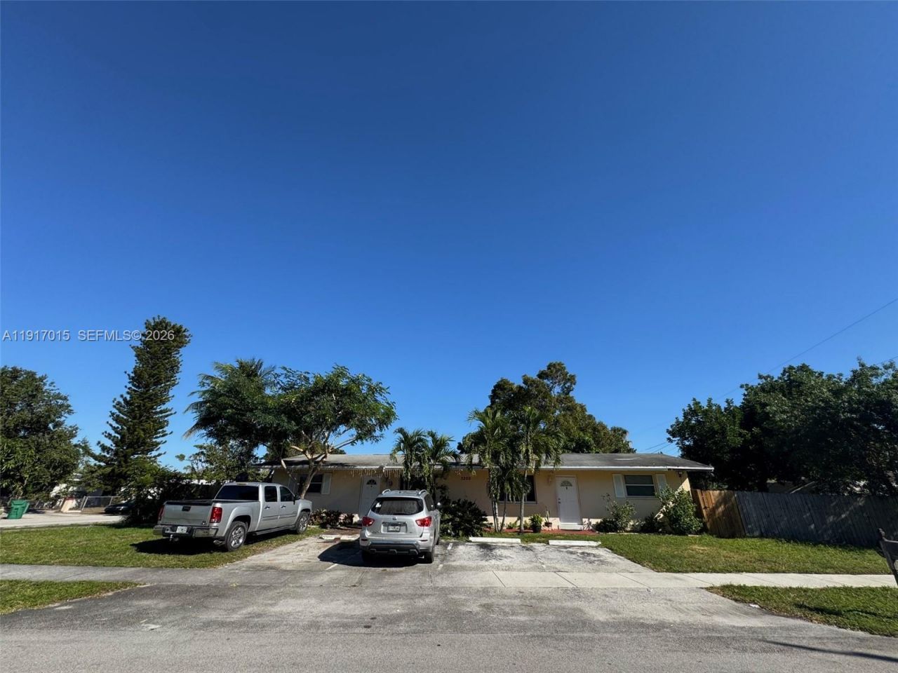 2200 SW 42nd Ave, Fort Lauderdale, FL 33317 Photo