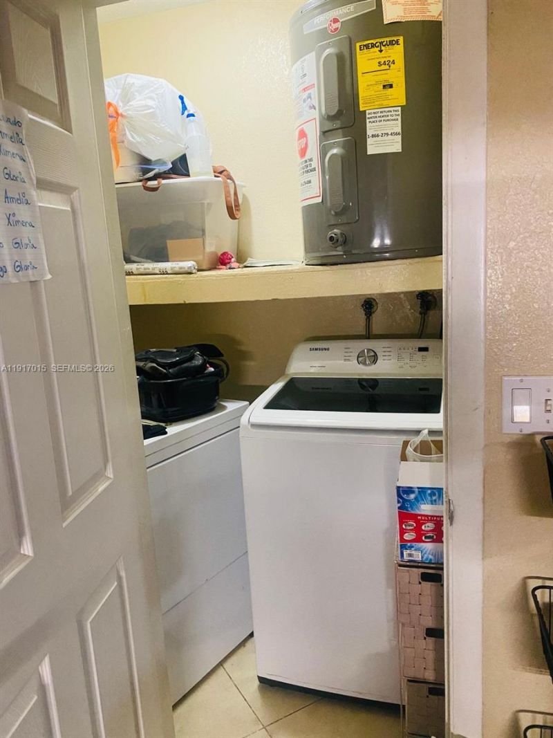 2200 SW 42nd Ave, Fort Lauderdale, FL 33317 Photo