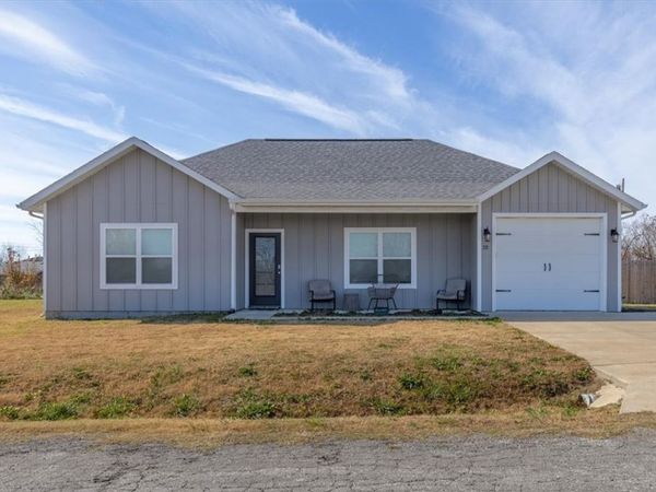 35 Francis Drive, Bella Vista, AR 72715