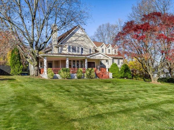 60 Haviland Lane, White Plains, NY 10605