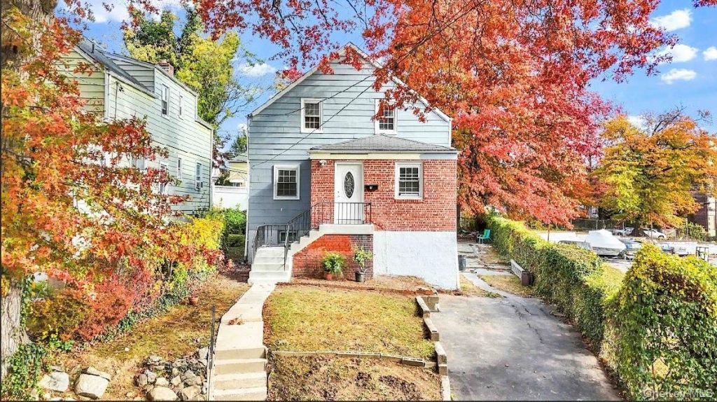 27 Dell Avenue, Mount Vernon, NY 10553 Main Photo