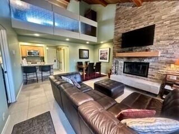 18575 SW Century Drive, Unit 1731,1732, Bend, OR 97702